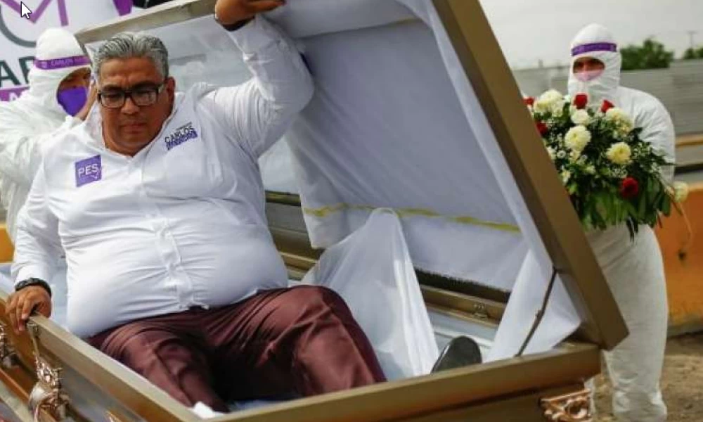 Σκηνοθέτησε την κηδεία του άντρα της για να ξεφορτωθεί την ερωμένη του